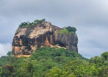 Scintillating Sojourn – A Journey Through Sri Lanka’s Ancient Trails and Scenic Splendors