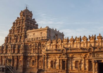 Temples, Threads, and Time – Finding Stillness in Kumbakonam